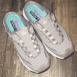 Skechers Women’s Sport D'Lites Resilient Mule Gray